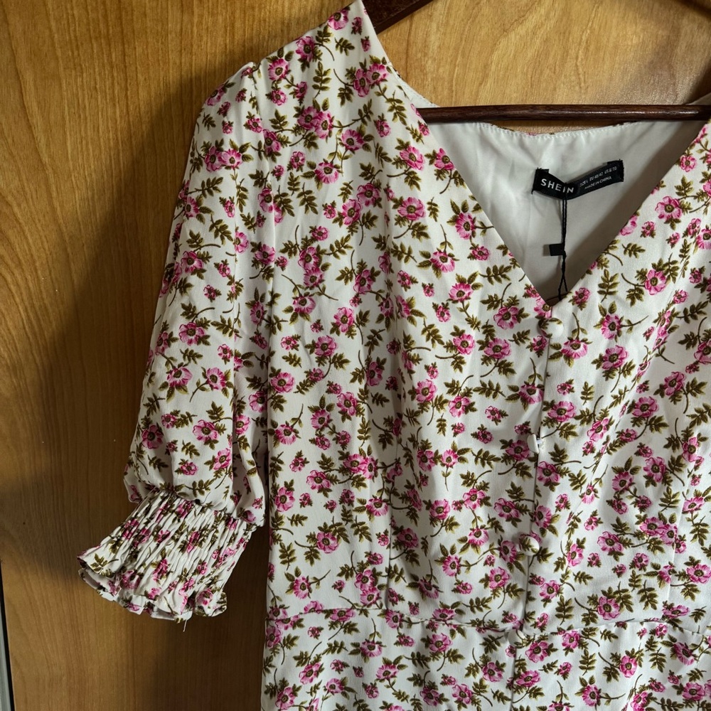 White with pink flowers sun dress NEVER WORN W/ TAGS